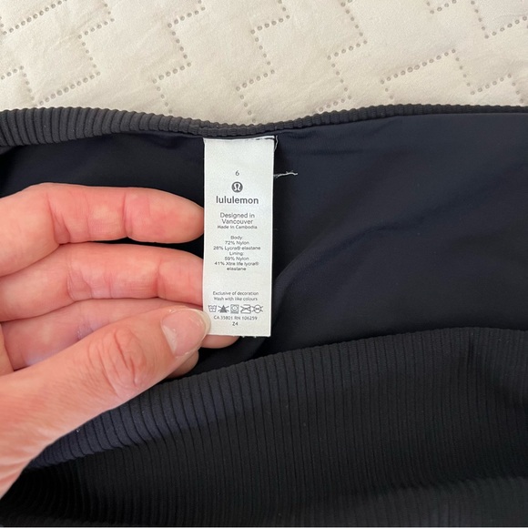 EUC Lululemon Clear Waters High-Waisted Skimpy Bikini Bottom - 6 - Picture 8 of 11